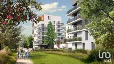 Condo For Sale in Bordeaux, France