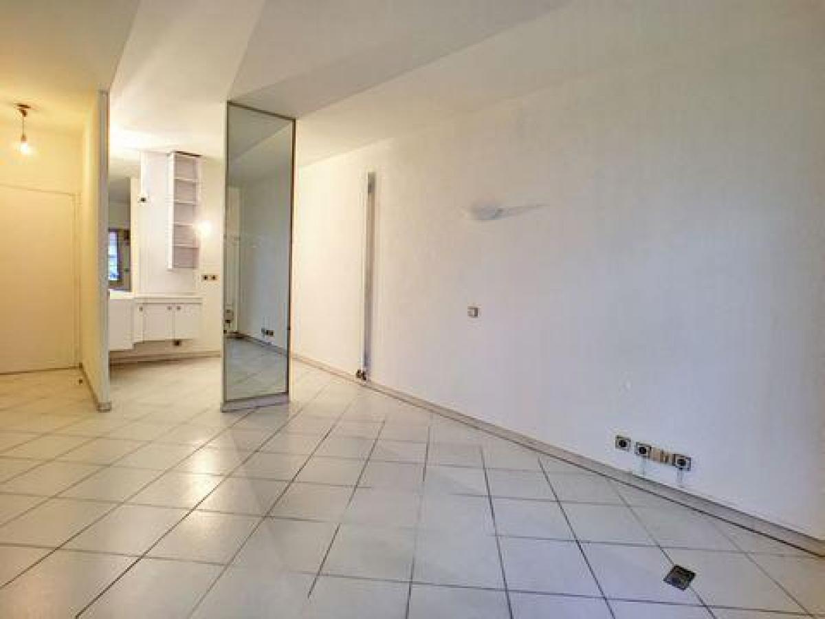 Picture of Condo For Sale in Antibes, Cote d'Azur, France
