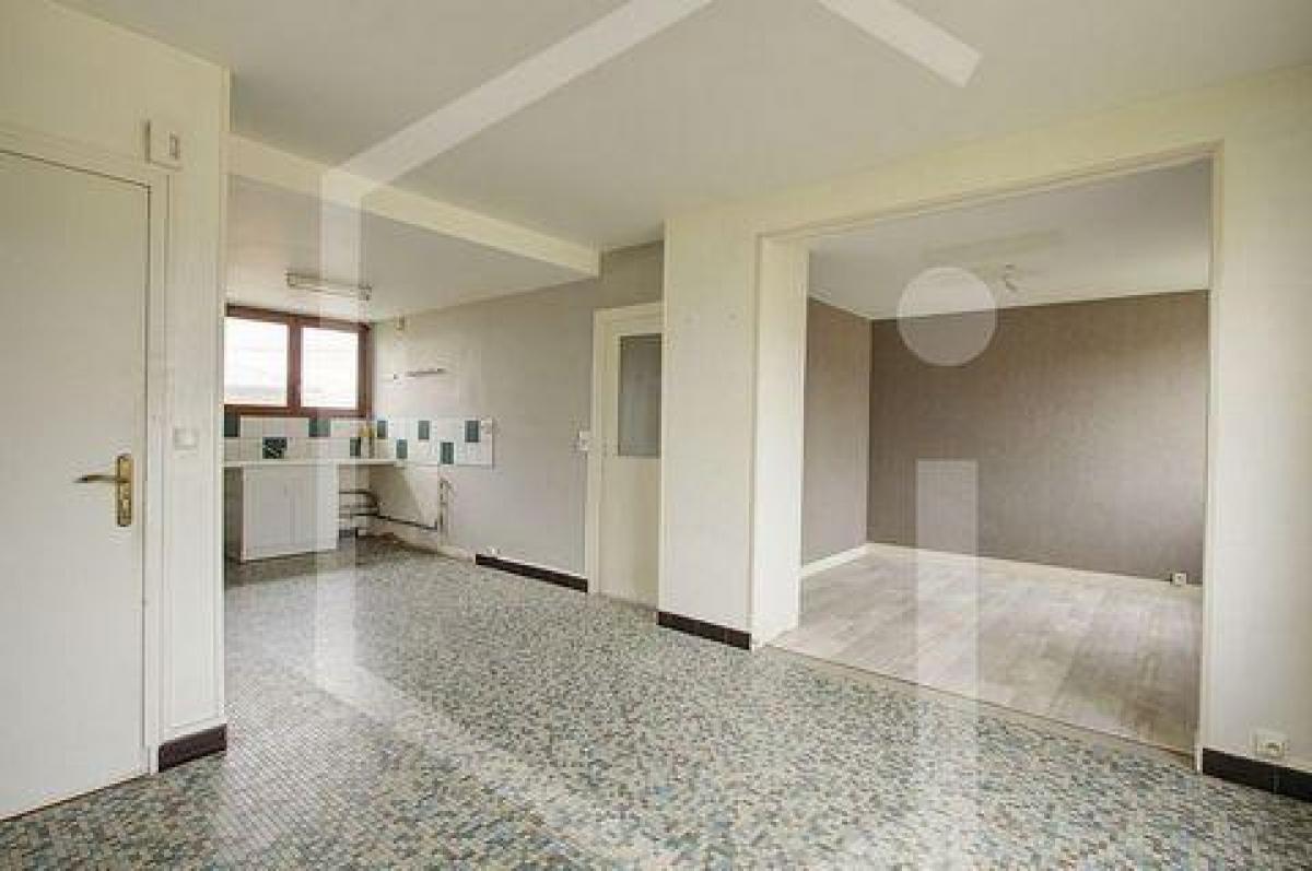 Picture of Condo For Sale in Garchizy, Bourgogne, France