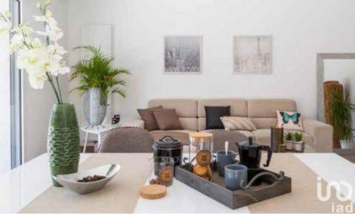 Picture of Condo For Sale in Amiens, Picardie, France