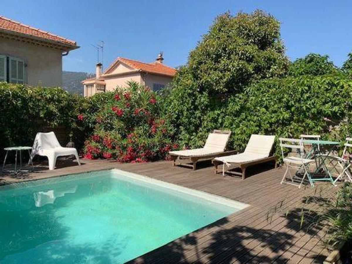 Picture of Condo For Sale in Toulon, Provence-Alpes-Cote d'Azur, France