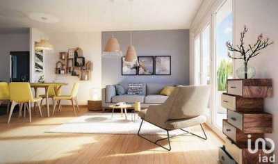 Condo For Sale in Schiltigheim, France