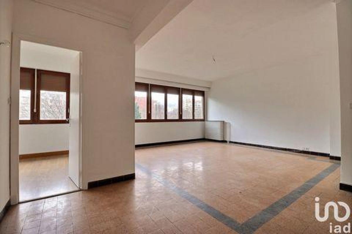 Picture of Condo For Sale in Marseille, Provence-Alpes-Cote d'Azur, France