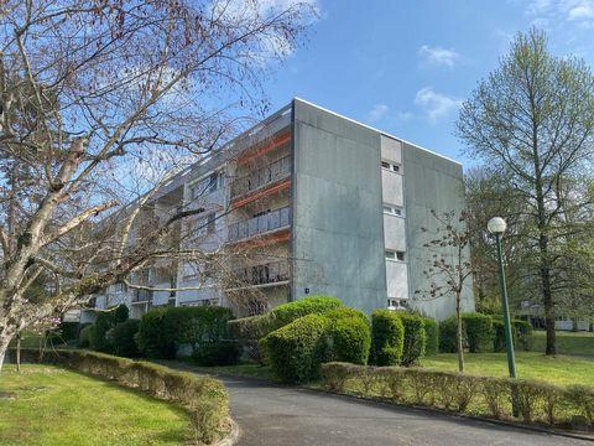 Picture of Condo For Sale in Gradignan, Aquitaine, France