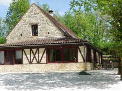 Farm For Sale in Gourdon, France