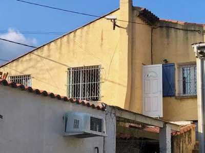 Apartment For Rent in Aubagne, France