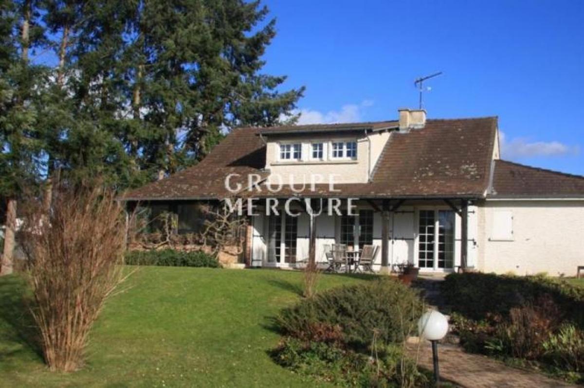 Picture of Residential Land For Sale in Moulins, Auvergne, France