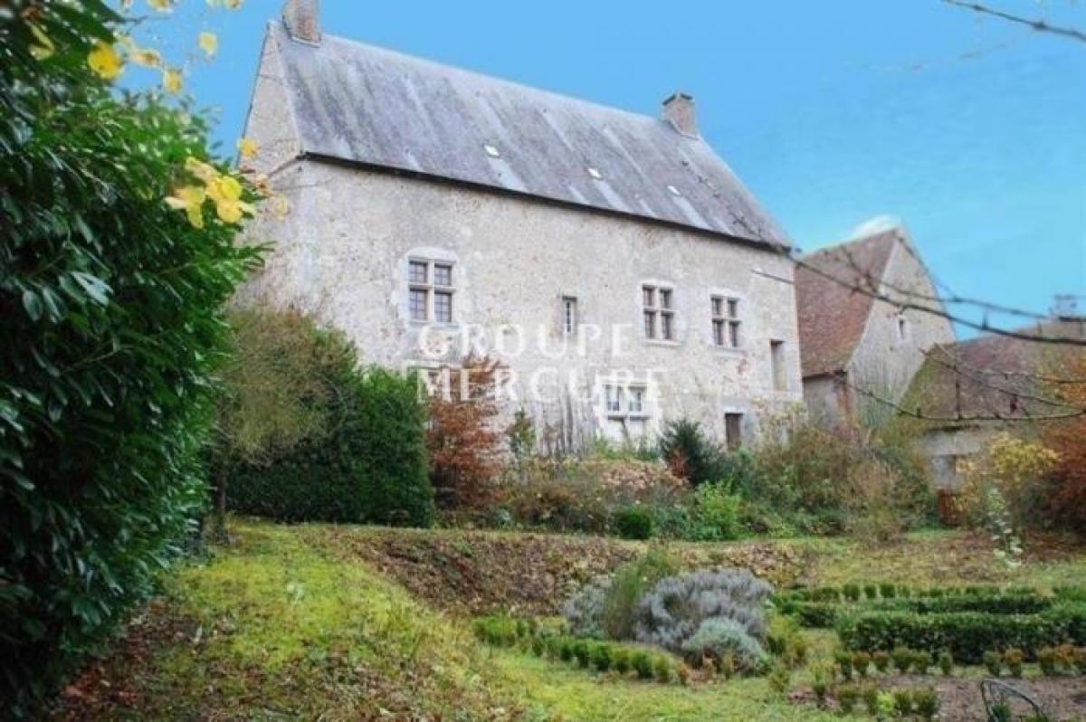 Picture of Home For Sale in Gien, Centre, France