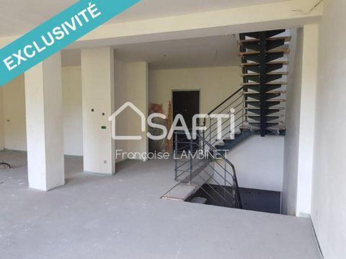 Picture of Apartment For Sale in Longwy, Lorraine, France