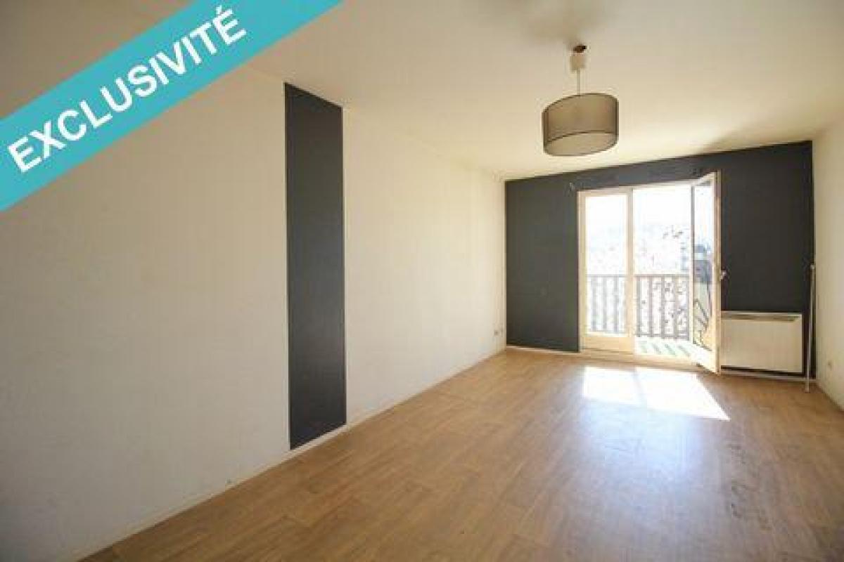 Picture of Apartment For Sale in Metz, Lorraine, France