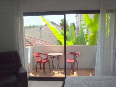 Apartment For Rent in Cazaubon, France