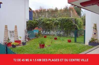 Condo For Sale in Urrugne, France