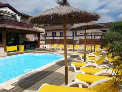 Apartment For Rent in Cazaubon, France