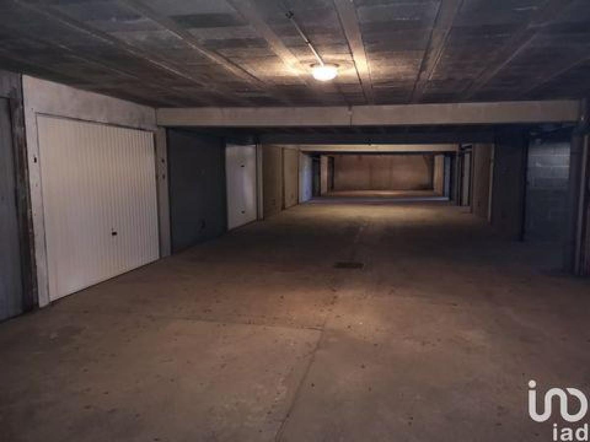 Picture of Retail For Sale in Brest, Bretagne, France