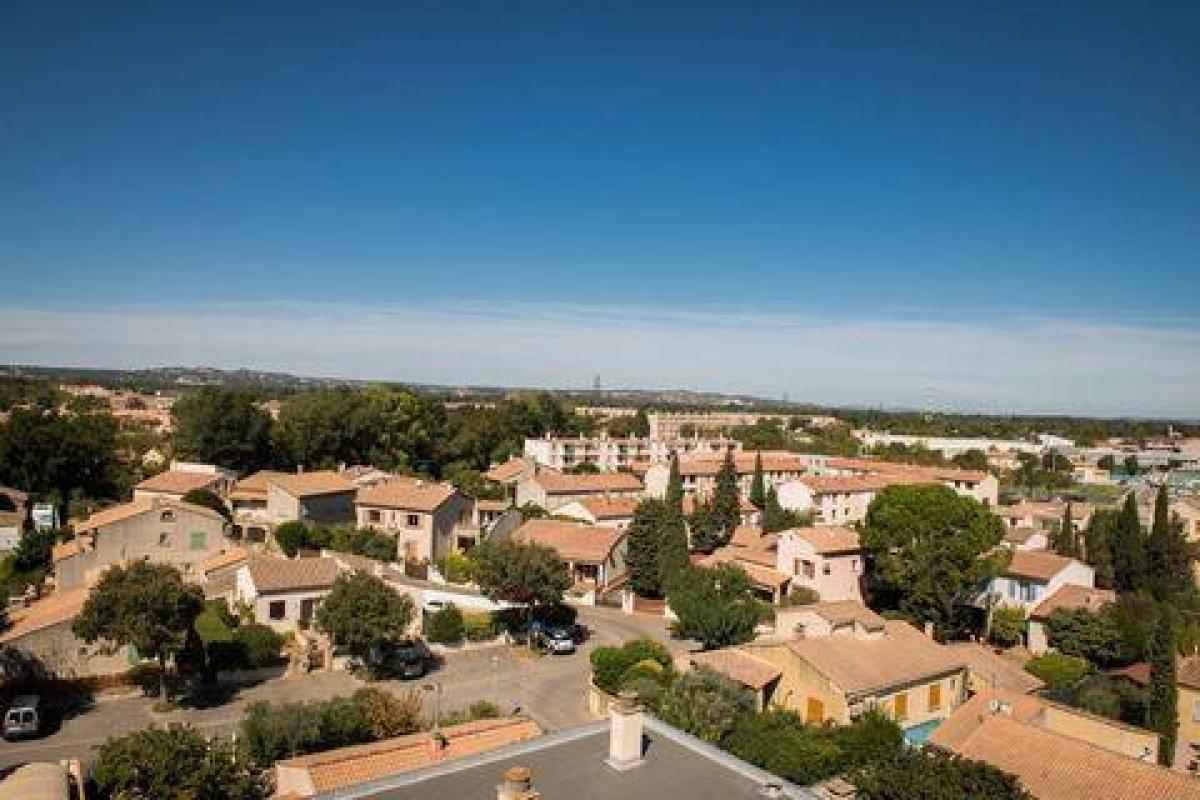 Picture of Condo For Sale in Le Pontet, Provence-Alpes-Cote d'Azur, France