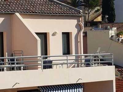 Apartment For Sale in Cannes, France