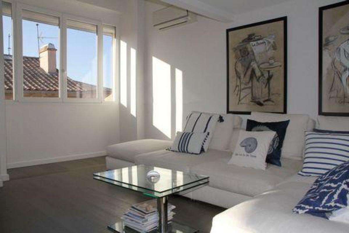 Picture of Condo For Sale in Saint-Tropez, Cote d'Azur, France