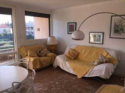 Condo For Sale in Saint-Tropez, France