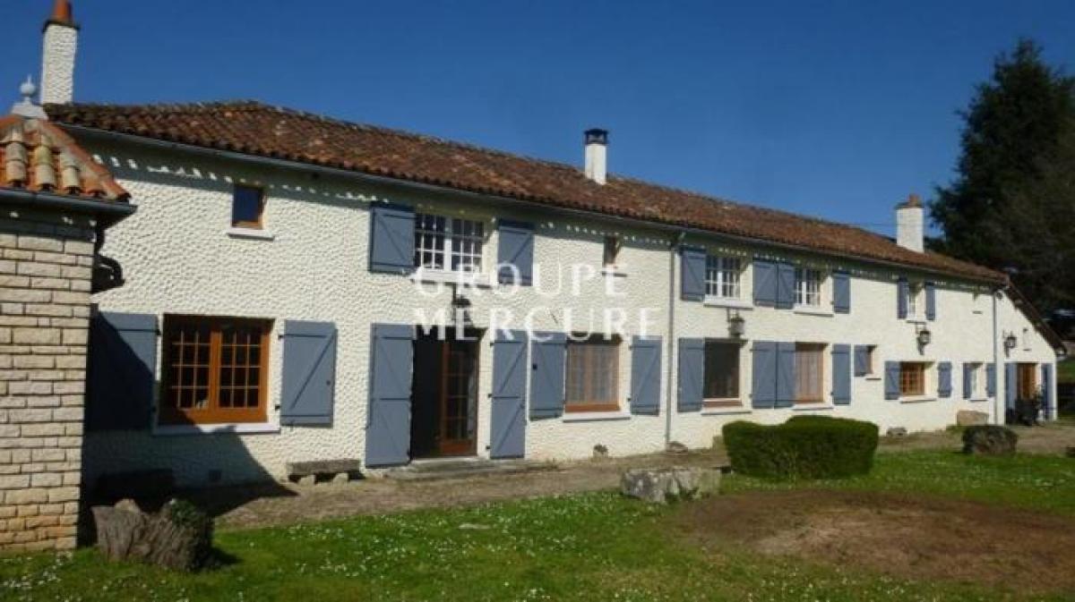 Picture of Home For Sale in Genouille, Poitou Charentes, France