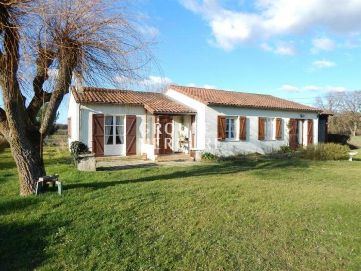 Picture of Home For Sale in Journet, Poitou Charentes, France
