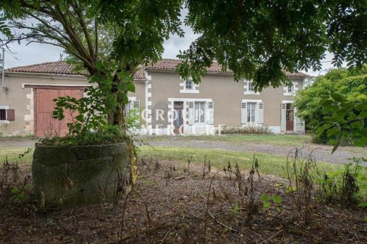 Picture of Home For Sale in Romagne, Poitou Charentes, France