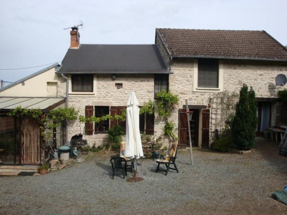 Picture of Villa For Sale in Gouzon, Limousin, France
