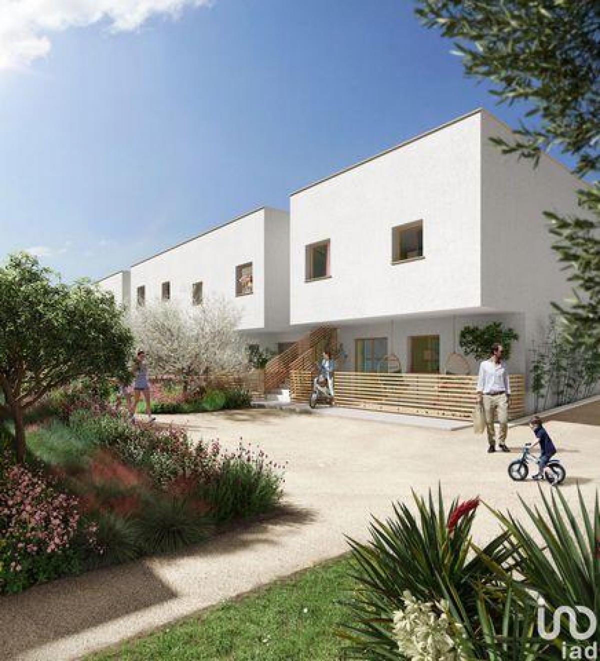 Picture of Condo For Sale in Marseille, Provence-Alpes-Cote d'Azur, France