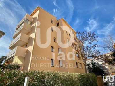 Apartment For Sale in Toulon, France