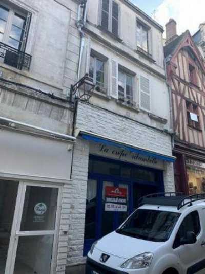 Industrial For Sale in Auxerre, France