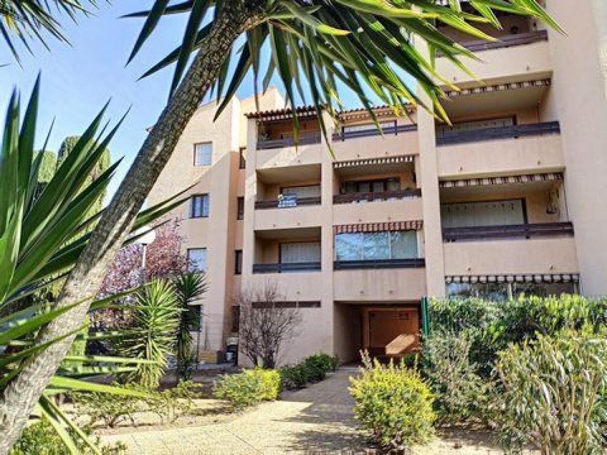 Picture of Apartment For Sale in Frejus, Cote d'Azur, France