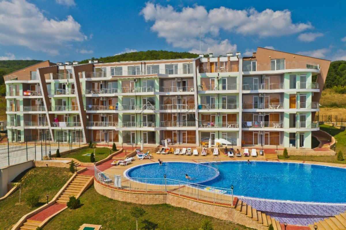Picture of Apartment For Sale in Kosharitsa, Burgas, Bulgaria