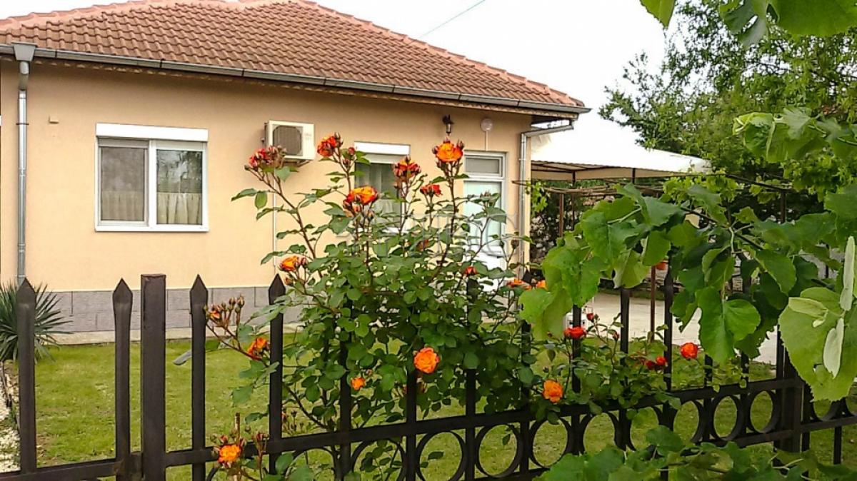 Picture of Home For Sale in Dobrich, Dobrich, Bulgaria