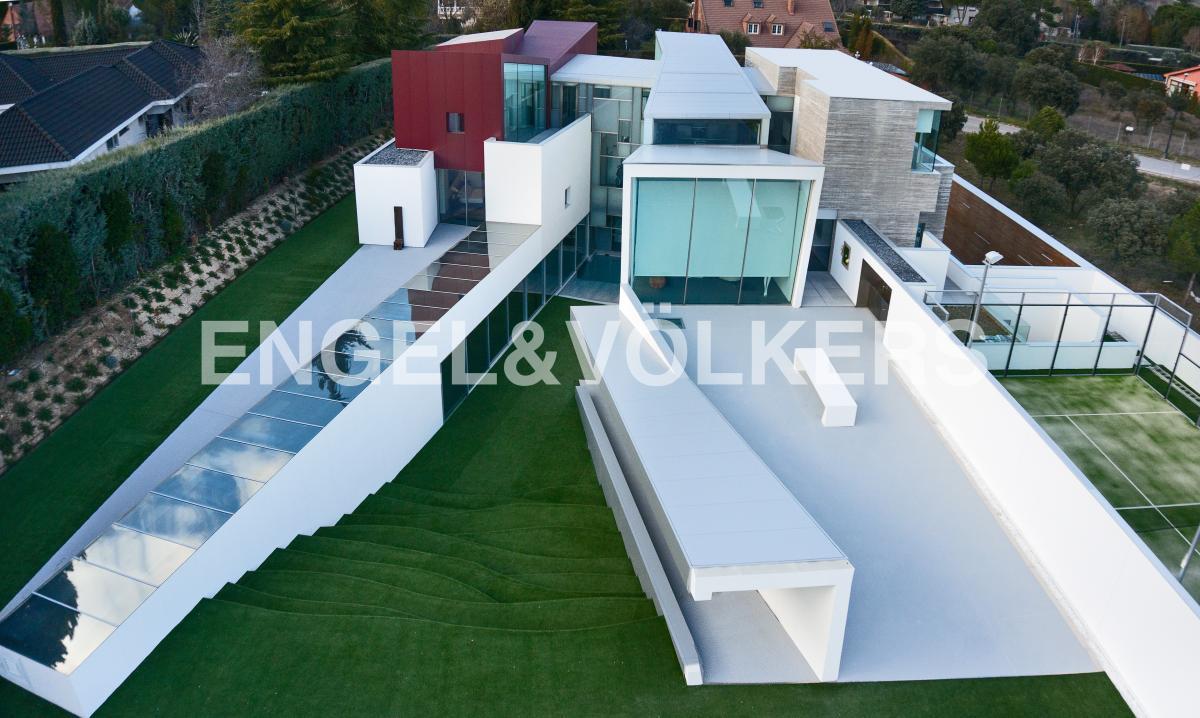 Picture of Villa For Sale in Madrid, Madrid, Spain