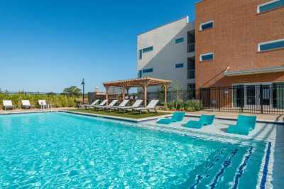 Apartment For Sale in Austin, Texas