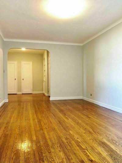 Apartment For Rent in Rego Park, New York