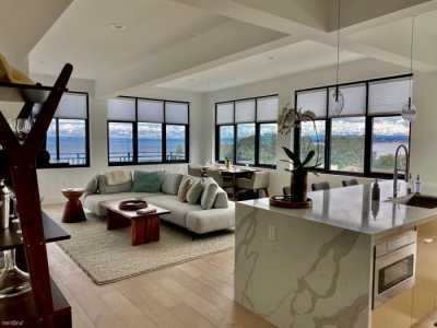 Apartment For Rent in Pacific Grove, California