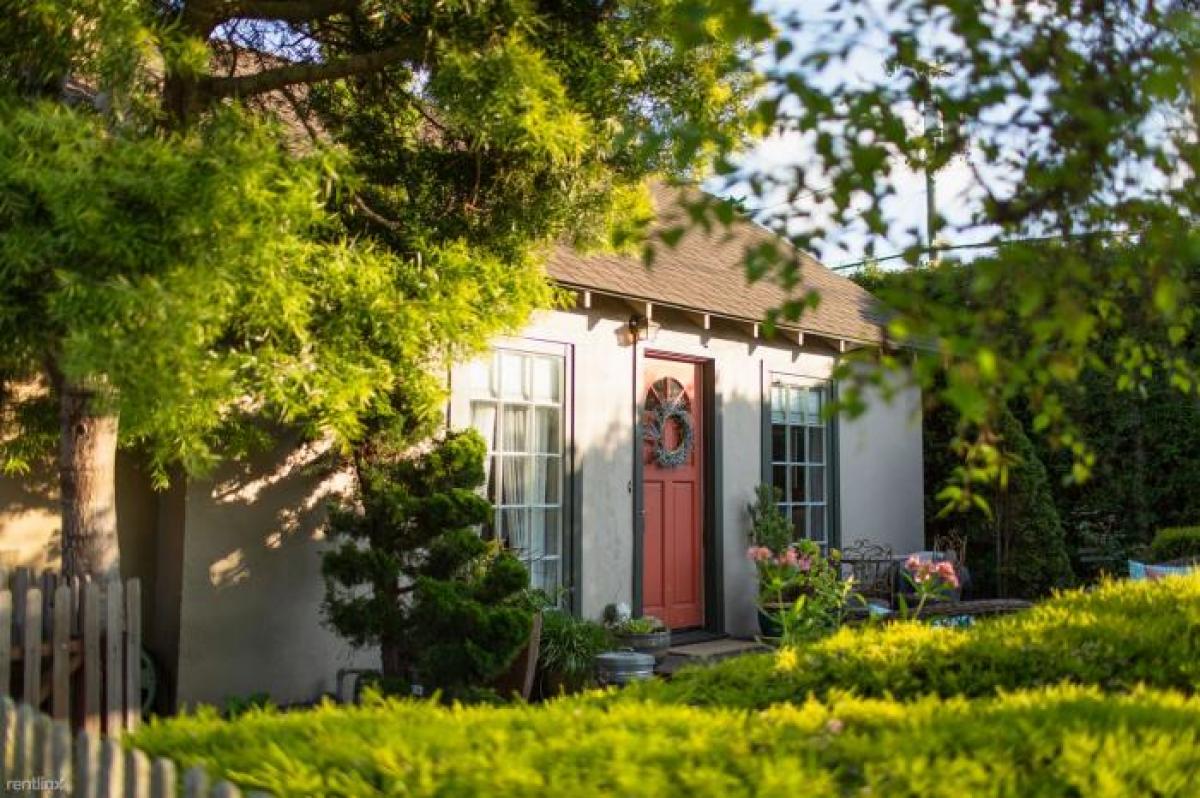 Picture of Home For Rent in Monterey, California, United States