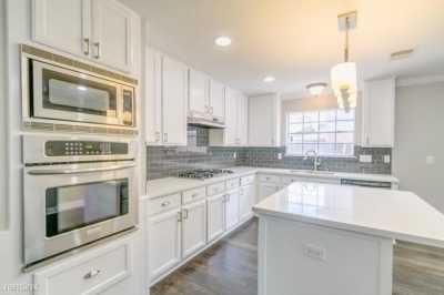 Home For Rent in Sugar Land, Texas