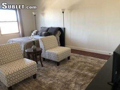 Apartment For Rent in Alameda, California