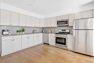 Home For Rent in Astoria, New York