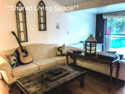 Apartment For Rent in Culver City, California