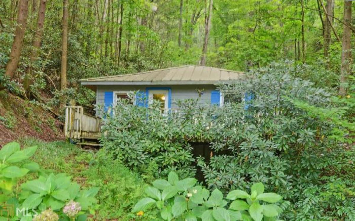 Picture of Home For Sale in Lakemont, Georgia, United States