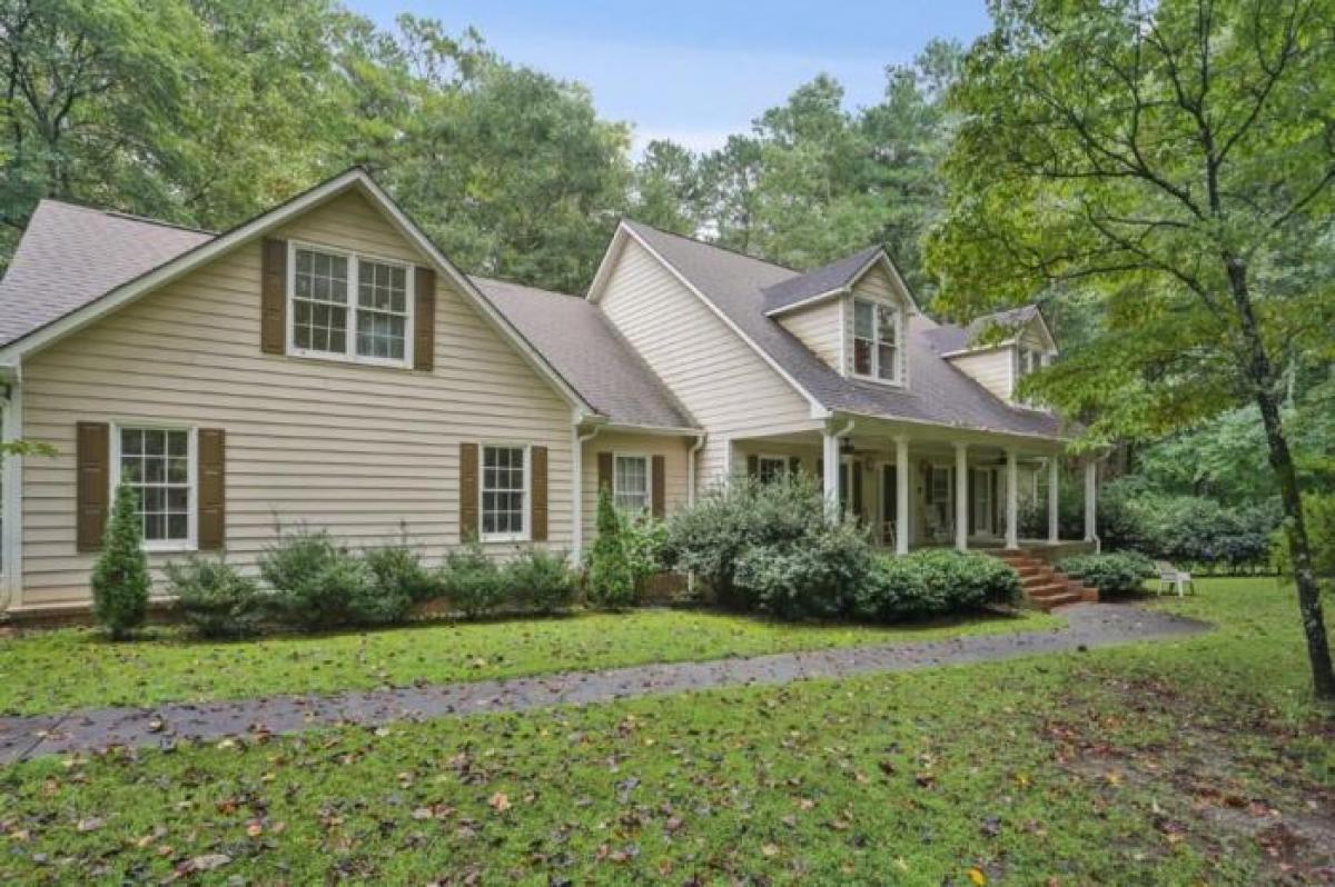 Picture of Home For Sale in Acworth, Georgia, United States