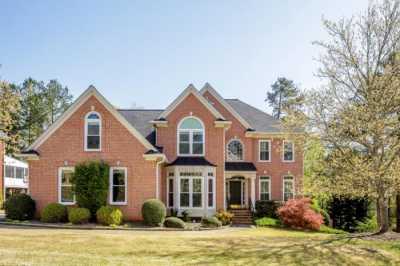 Home For Sale in Dunwoody, Georgia