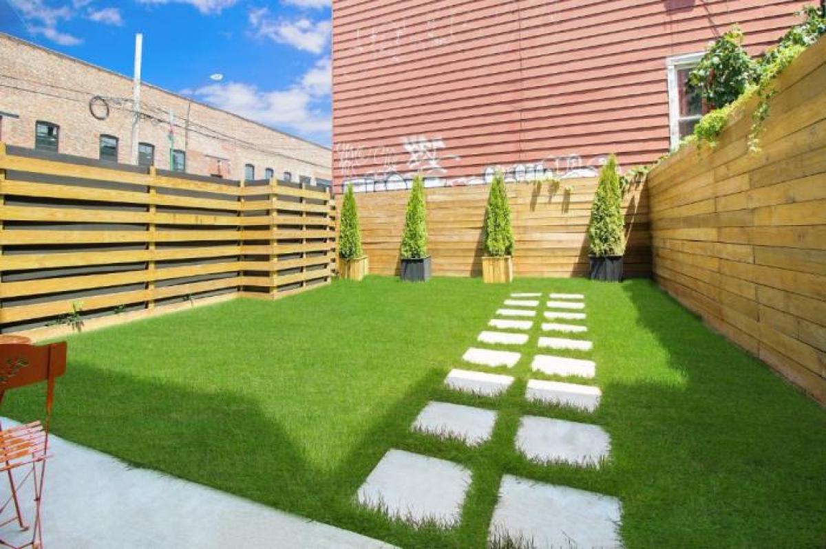 Picture of Condo For Sale in Ridgewood, New York, United States