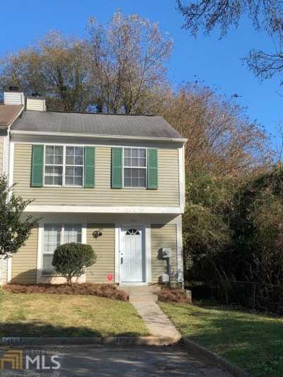 Home For Sale in Stone Mountain, Georgia