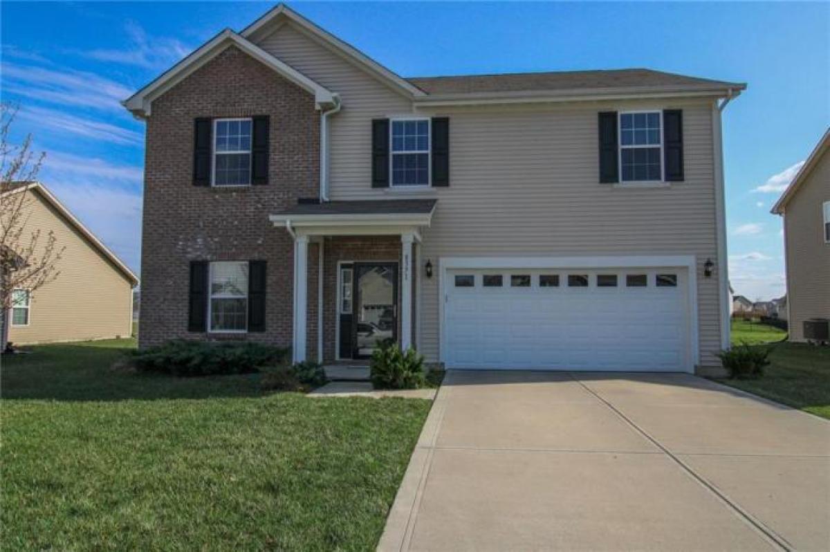 Picture of Home For Sale in Brownsburg, Indiana, United States