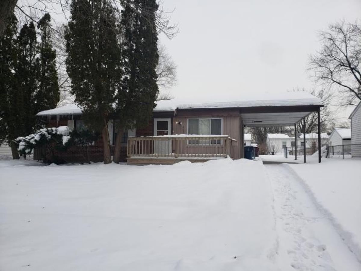 Picture of Home For Sale in Sauk Village, Illinois, United States