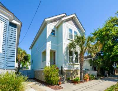 Home For Rent in Charleston, South Carolina