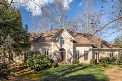 Home For Sale in Sandy Springs, Georgia